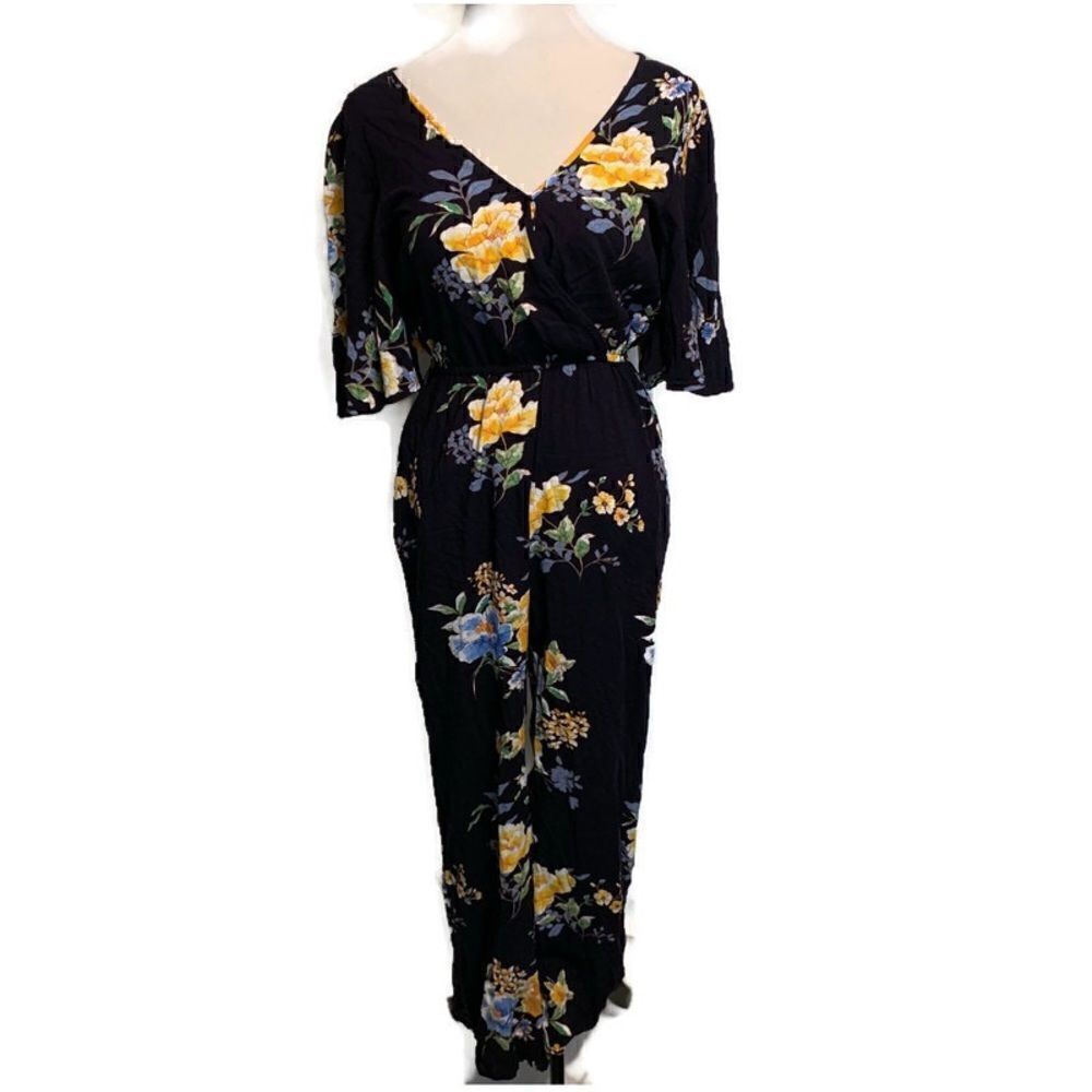 Band of Gypsies Navy and Floral Jumpsuit Sz S